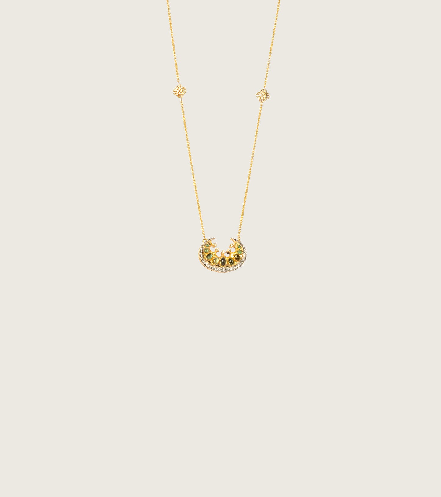 Czarina Pendant | UBAA