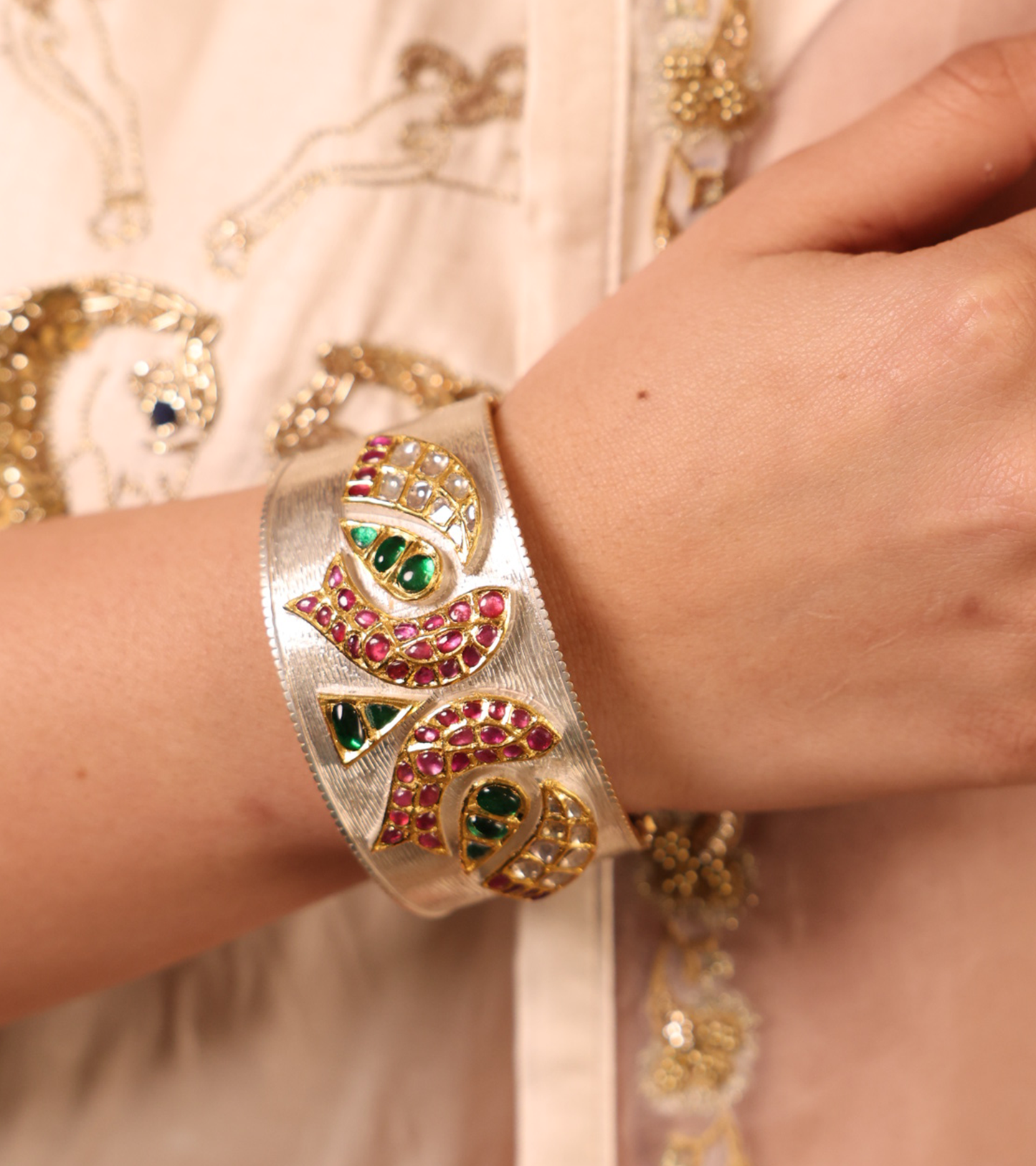 Ella Cuff | Festive