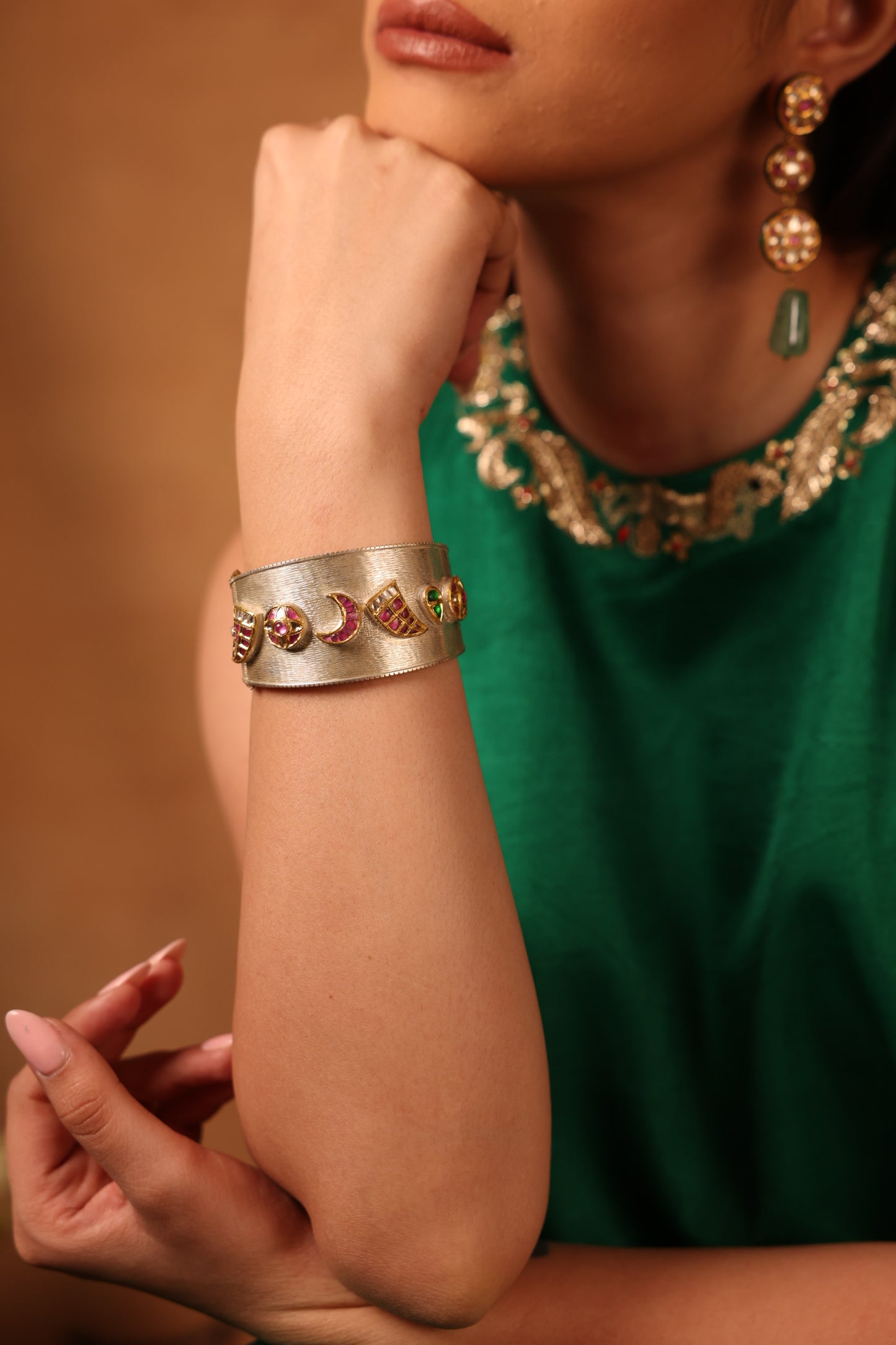 Stella Cuff | UNCUT Festive