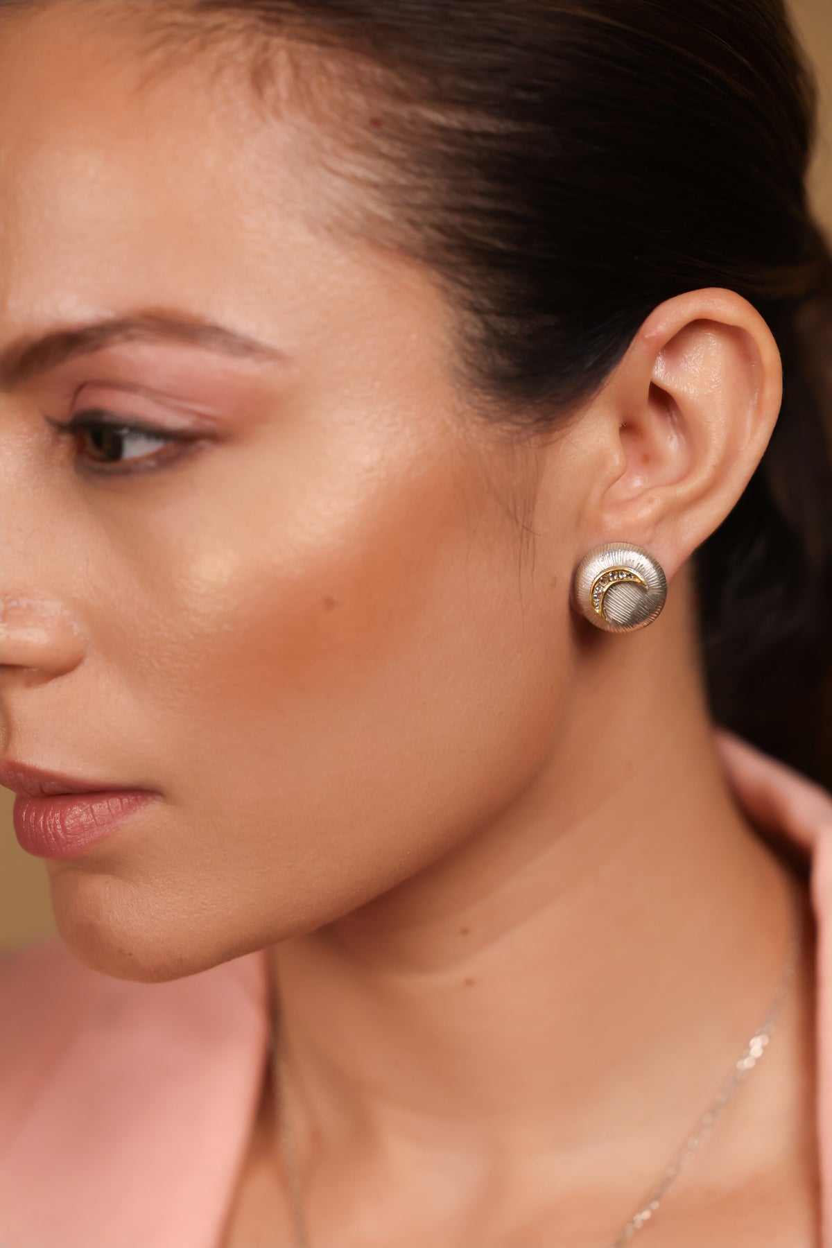Ziv Studs | UBAA