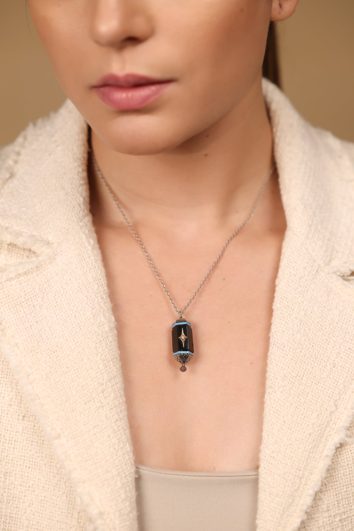 Sirius Pendant | UBAA