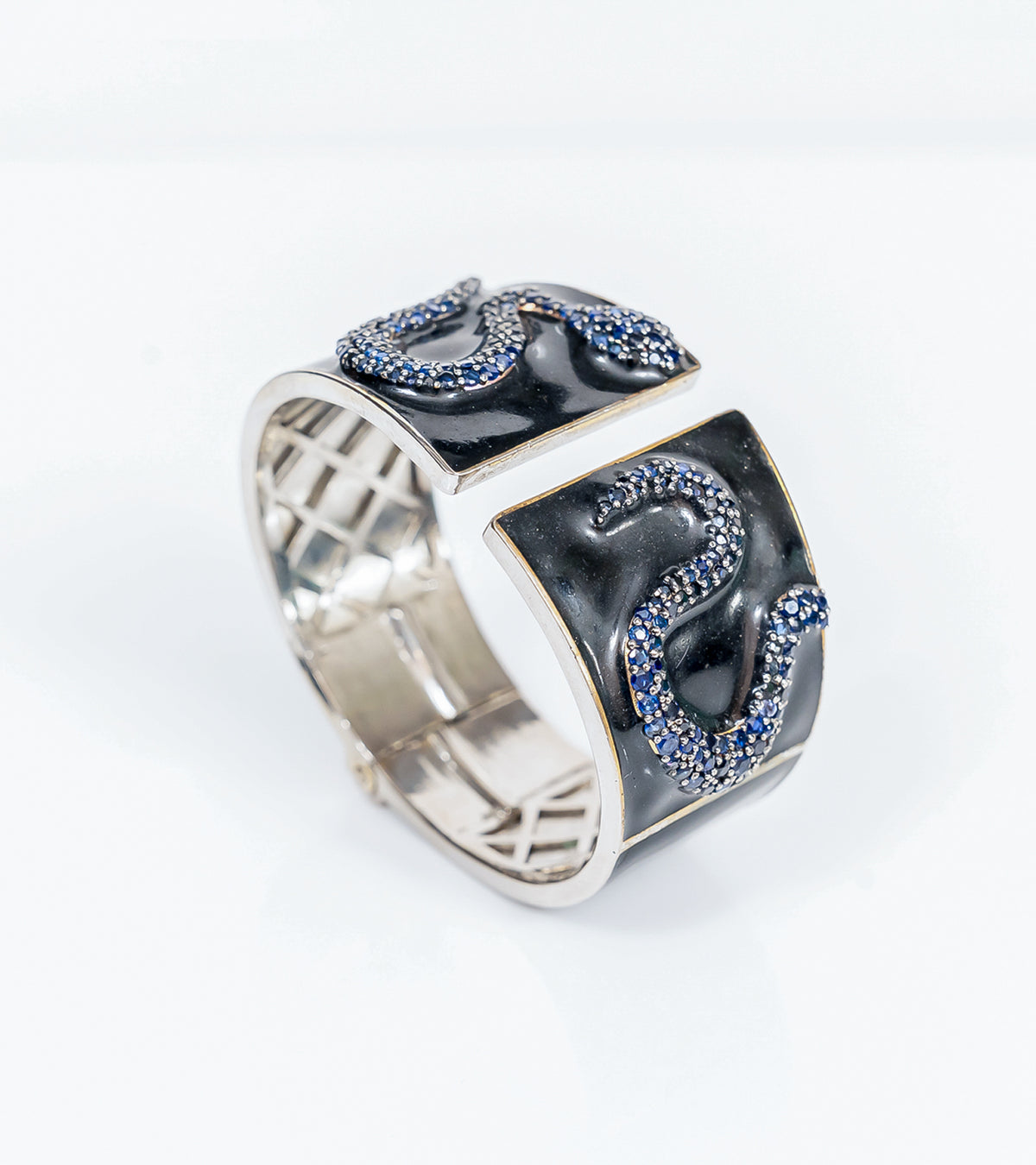 Sapphire Serphant Cuff | UBAA
