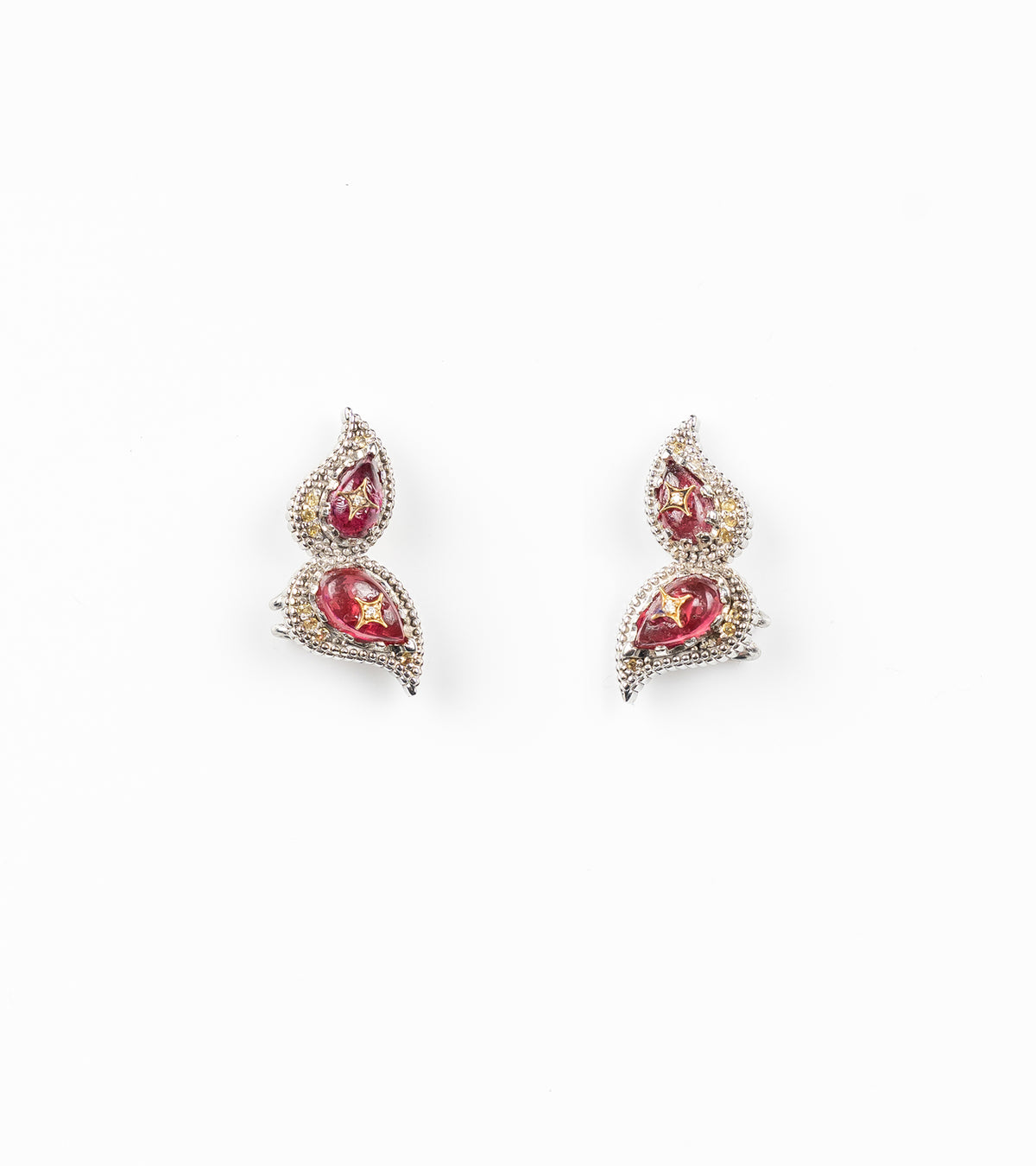 Aira Studs | UBAA