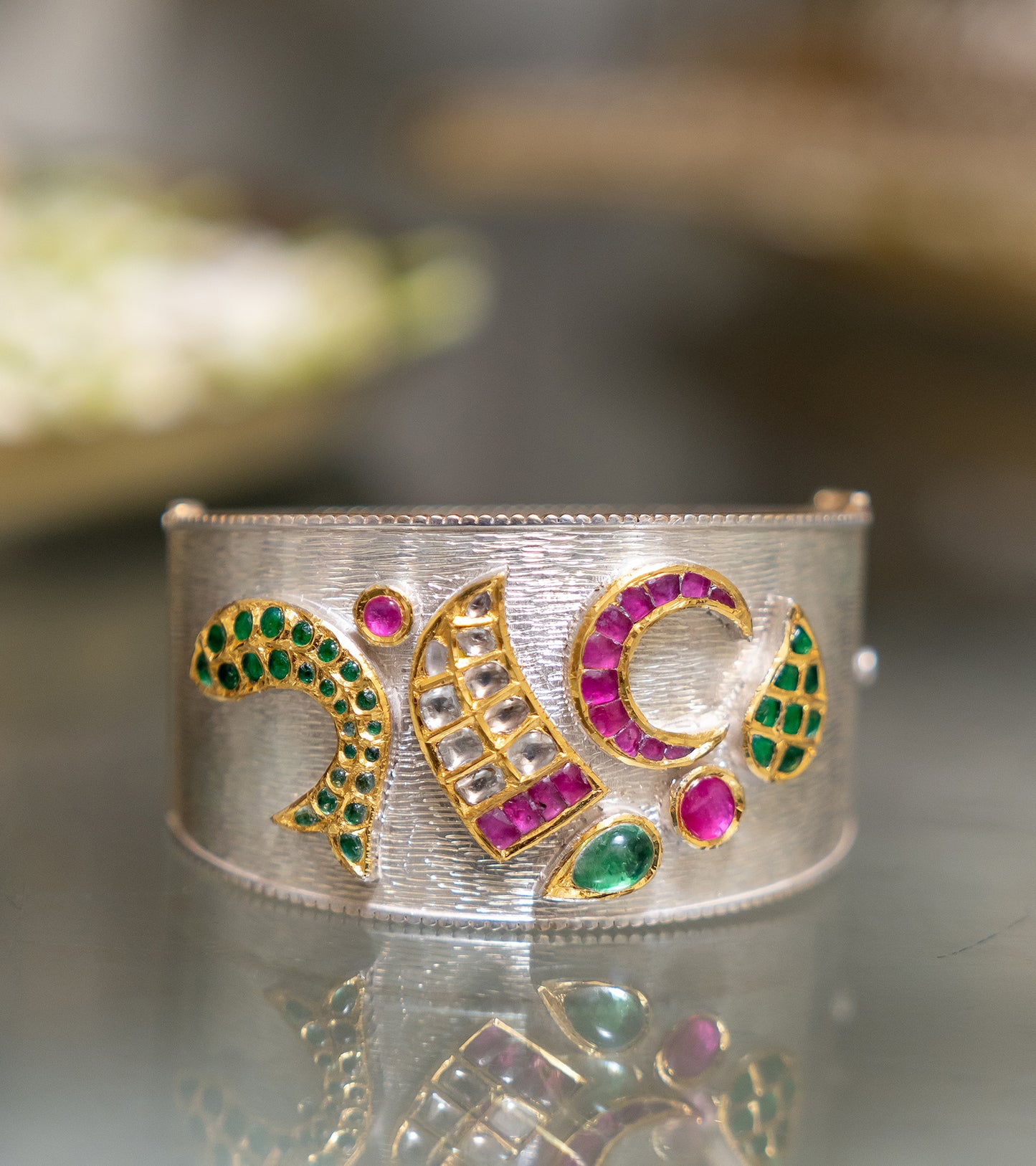Nova Cuff