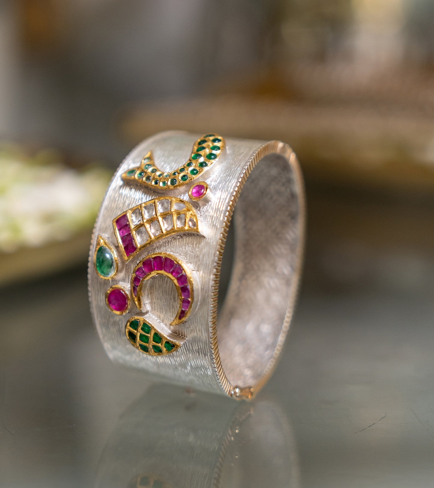 Nova Cuff