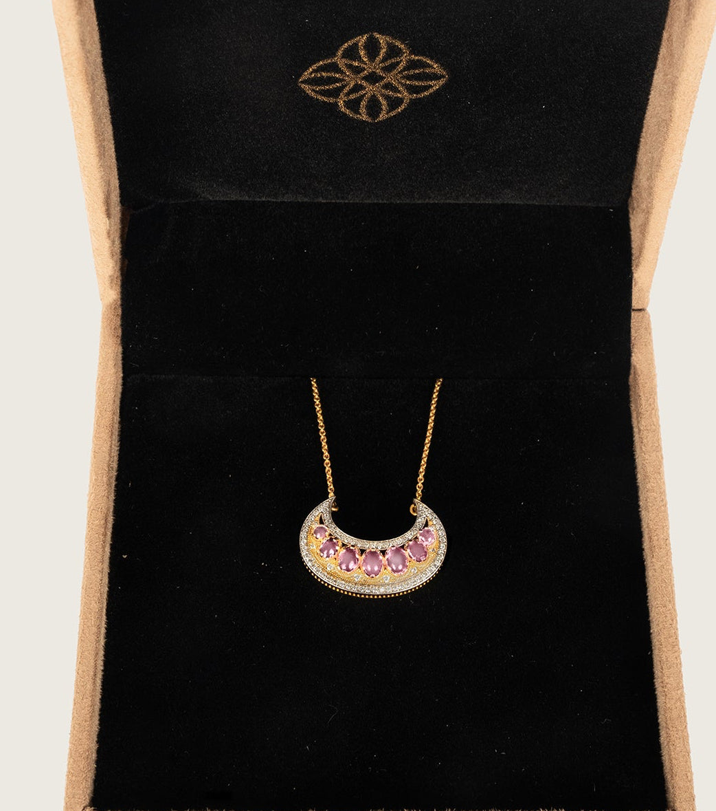 Theia Pendant