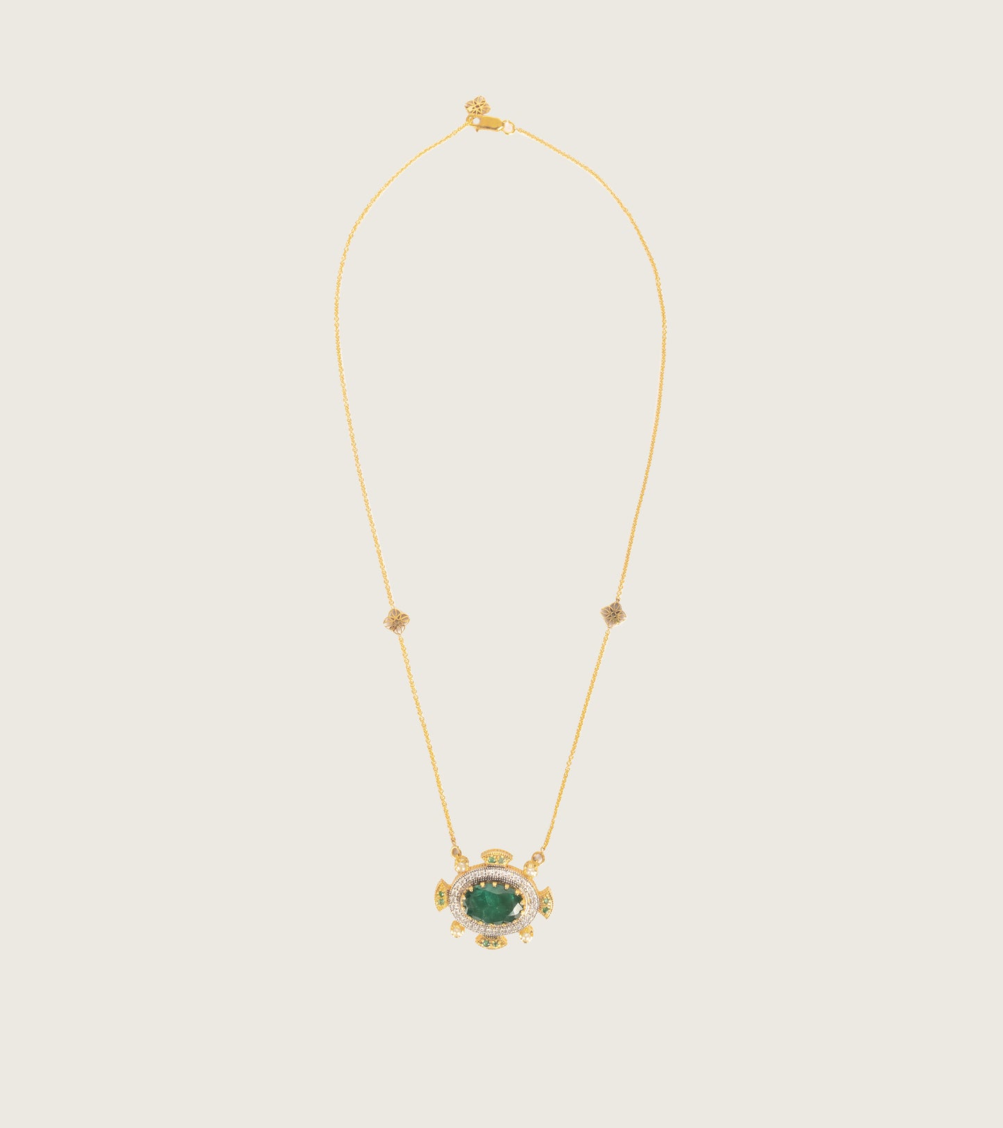 Regal Emerald Pendant | UBAA