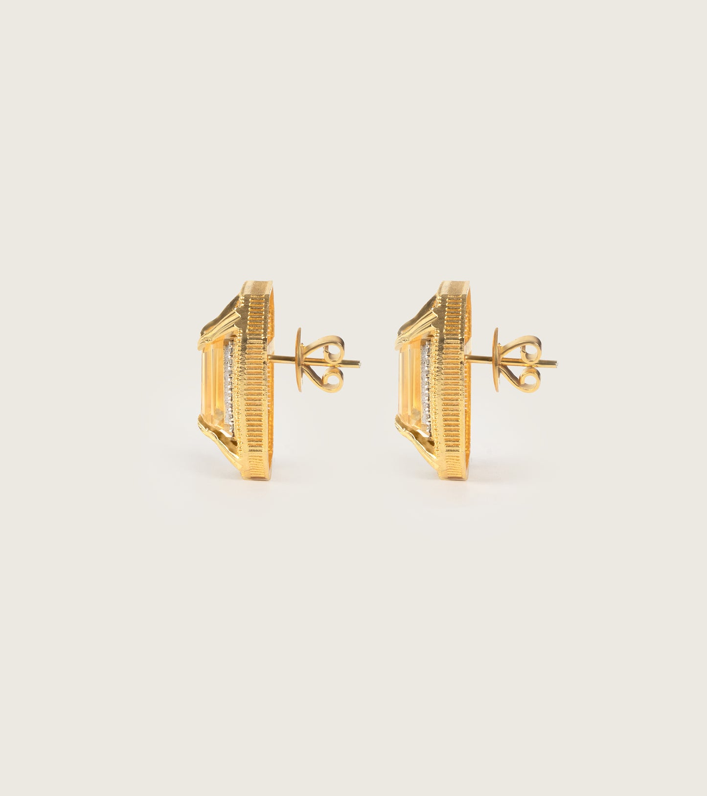 Hera Stud Earrings | UBAA