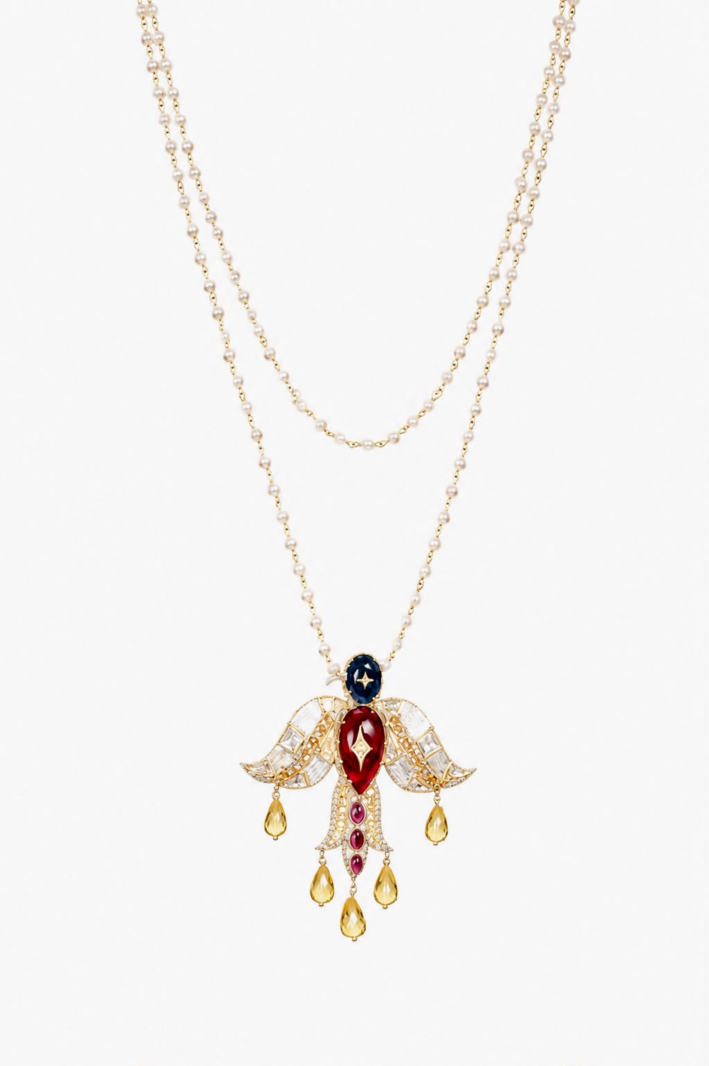 Detail of the Kundan gold setting and Polki diamonds on the Deval Necklace