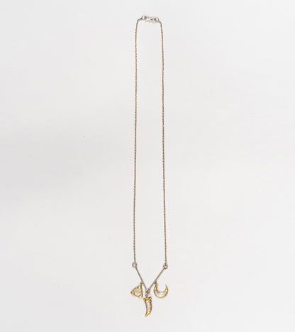 Eva Necklace worn solo for an everyday luxe look