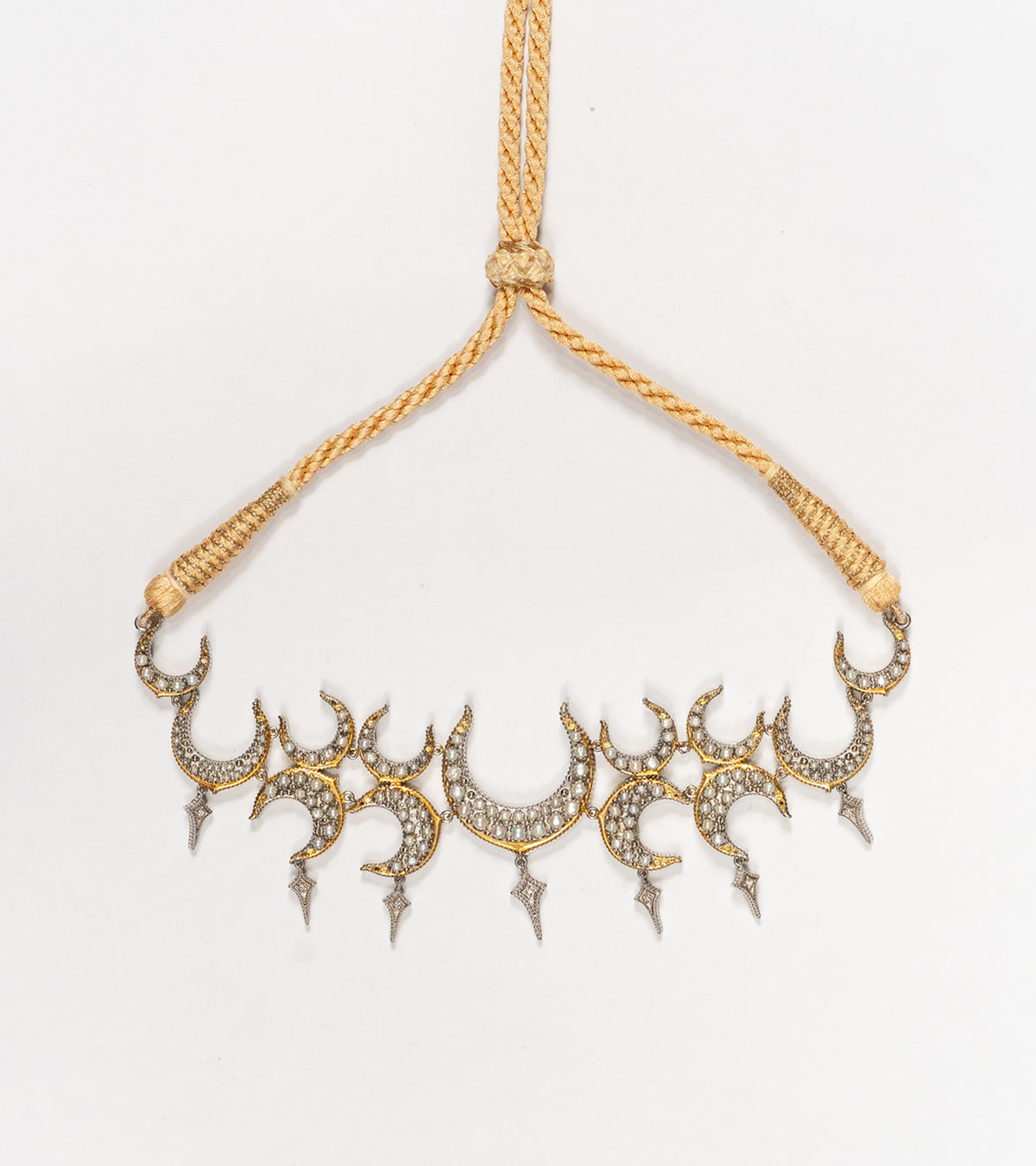 Detail of the delicate Japanese pearls set along the Icra Choker